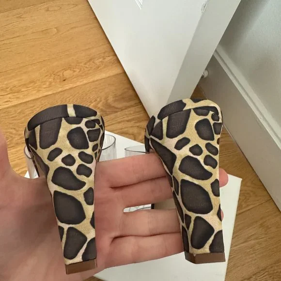 ❌SOLD❌NWT Manolo Blahnik Scolto Slip-on Mules Sz 40 Clear ECO PVC Leopard Print - Picture 11 of 12